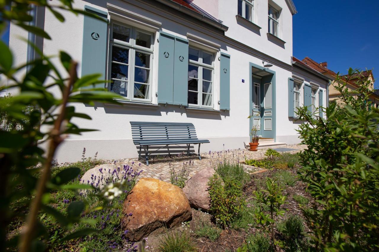 Kapitaenshaus Luv & Lee Villa Wustrow  Eksteriør billede
